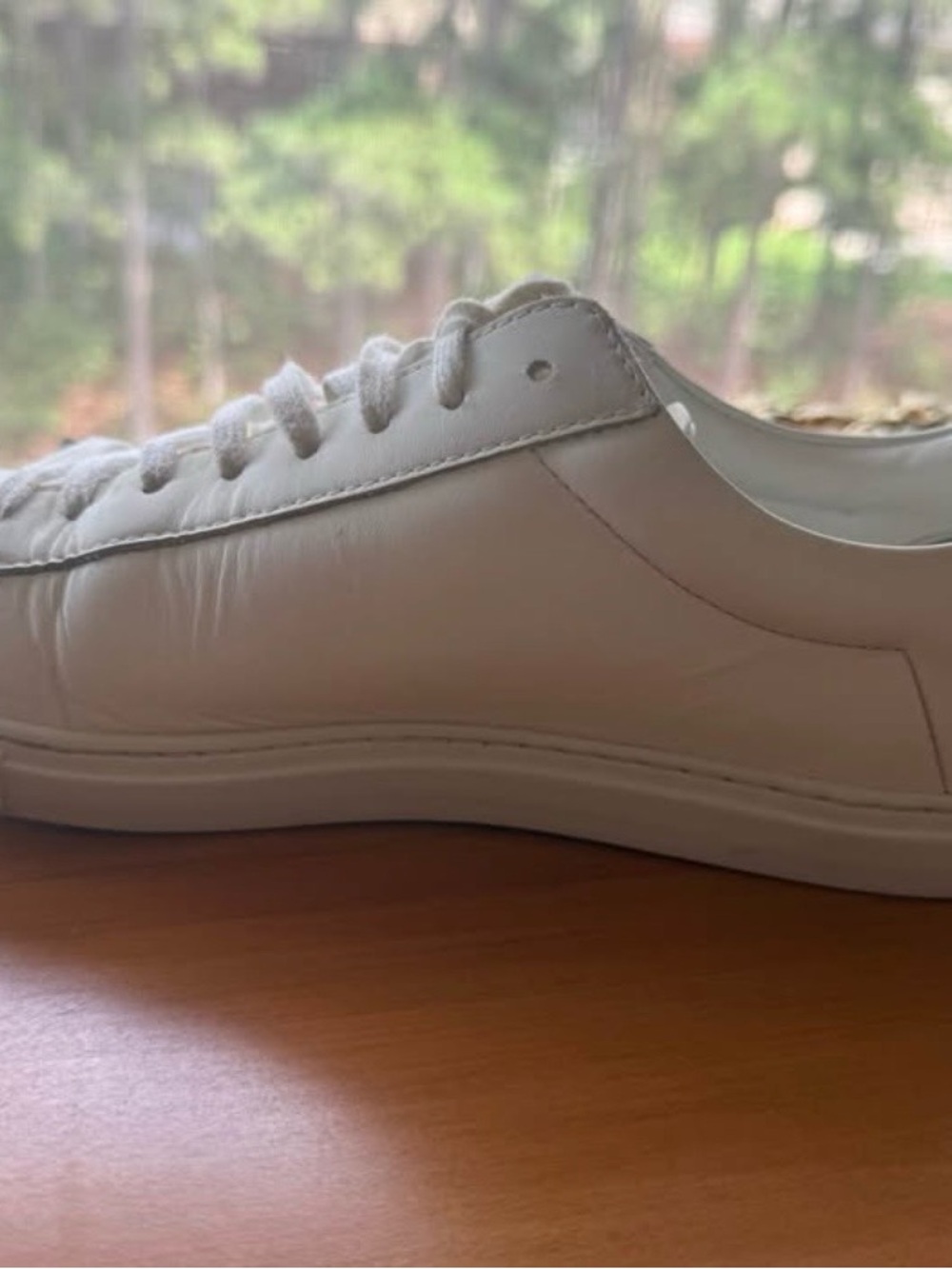 Oliver Cabell Low 1
White Leather Sneakers